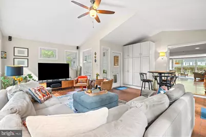 4002 Millcreek Drive, Annandale, VA 22003 - Photo 14