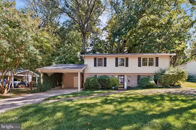 6105 Fernleigh Boulevard, Springfield, VA 22152 - Photo 1