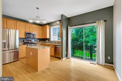 13063 Park Crescent Circle, Herndon, VA 20171 - Photo 14