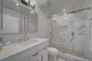 11610 Windbluff Ct, Reston, VA 20191 - Photo 28