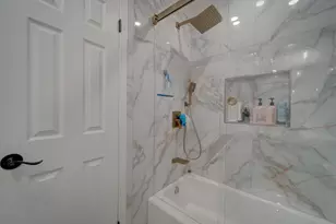 11610 Windbluff Ct, Reston, VA 20191 - Photo 24