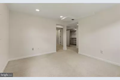 511 Walker Street SW, Vienna, VA 22180 - Photo 26