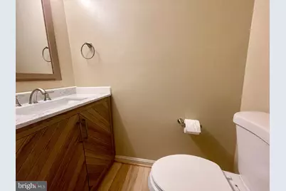 7925 Forest Path Way, Springfield, VA 22153 - Photo 4