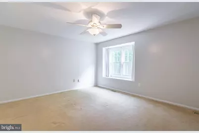 3745 Yorktown Village Pass, Annandale, VA 22003 - Photo 8