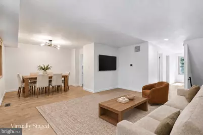 5872 Kara Place, Burke, VA 22015 - Photo 8