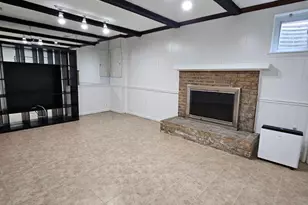 9657 Lindenbrook St, Fairfax, VA 22031 - Photo 40