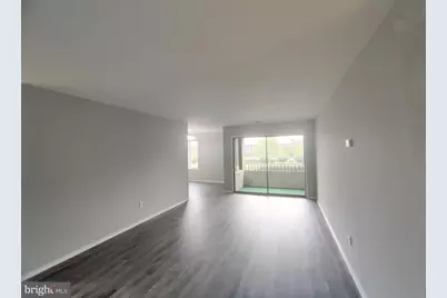 511 Florida Avenue #101, Herndon, VA 20170 - Photo 8