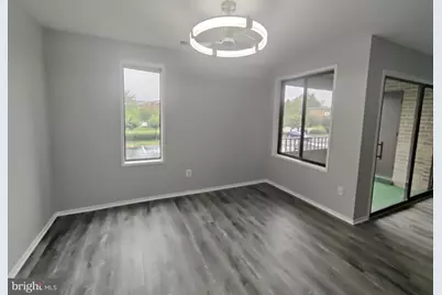 511 Florida Avenue #101, Herndon, VA 20170 - Photo 6