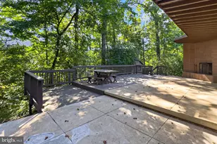 3539 Devon Dr, Falls Church, VA 22042 - Photo 32