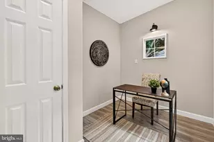 3539 Devon Dr, Falls Church, VA 22042 - Photo 18