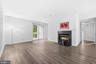 10248 Appalachian Cir, Oakton, VA 22124 - Photo 4