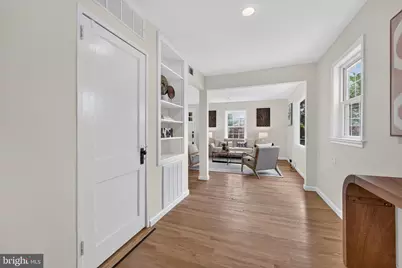 6010 Bangor Drive, Alexandria, VA 22303 - Photo 8