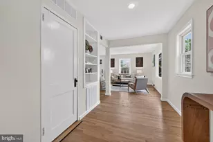6010 Bangor Dr, Alexandria, VA 22303 - Photo 8