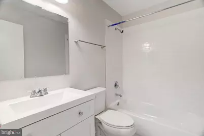 5416 New London Park Drive, Fairfax, VA 22032 - Photo 14