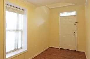 11799 Valley Ridge Cir, Fairfax, VA 22033 - Photo 2