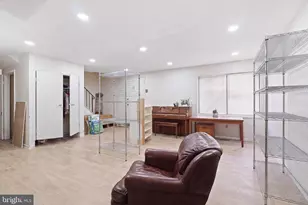 9412 Talisman Dr, Vienna, VA 22182 - Photo 6
