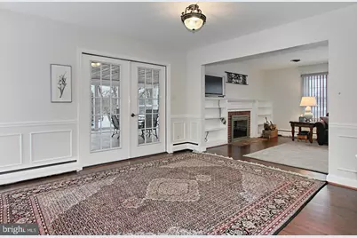 5619 Wharton Lane, Centreville, VA 20120 - Photo 16