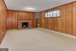 5619 Wharton Ln, Centreville, VA 20120 - Photo 36