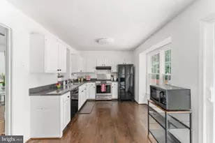 10456 Malone Ct, Fairfax, VA 22032 - Photo 4