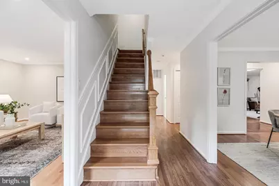 10812 Hunt Club Road, Reston, VA 20190 - Photo 56