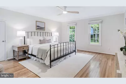 10812 Hunt Club Road, Reston, VA 20190 - Photo 38