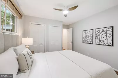 10812 Hunt Club Road, Reston, VA 20190 - Photo 30