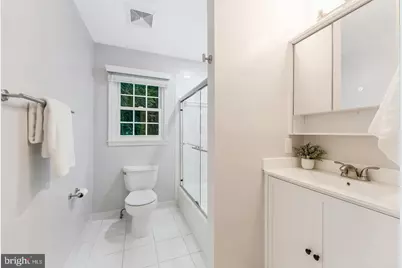 10812 Hunt Club Road, Reston, VA 20190 - Photo 50
