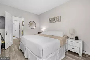 11325 Aristotle Dr, Fairfax, VA 22030 - Photo 18