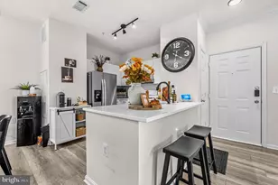 11325 Aristotle Dr, Fairfax, VA 22030 - Photo 12