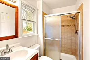 7109 Davis Ct, McLean, VA 22101 - Photo 28