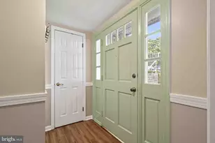 14439 Golden Oak Rd, Centreville, VA 20121 - Photo 6
