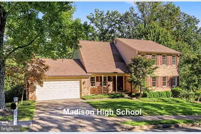 1640 Montmorency Drive, Vienna, VA 22182 - Photo 2