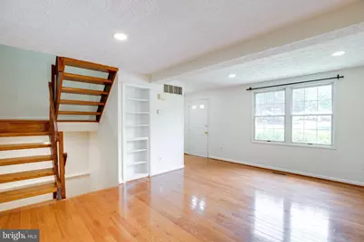 1604 Barnstead Drive, Reston, VA 20194 - Photo 2