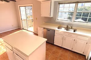 6520 Medinah Ln, Alexandria, VA 22312 - Photo 14