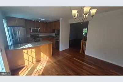 6035 Kestner Circle, Alexandria, VA 22315 - Photo 6