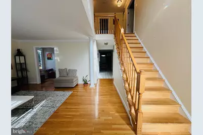2062 Madrillon Road, Vienna, VA 22182 - Photo 2