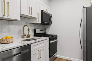 5809 Cove Landing Rd, Burke, VA 22015 - Photo 12