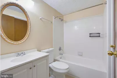 8284 Crestmont Circle, Springfield, VA 22153 - Photo 16