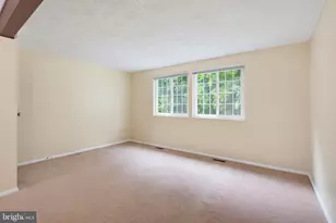 8284 Crestmont Cir, Springfield, VA 22153 - Photo 22
