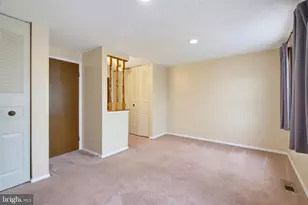 8284 Crestmont Cir, Springfield, VA 22153 - Photo 20