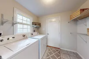 12806 Fantasia Dr, Herndon, VA 20170 - Photo 14