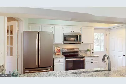 12806 Fantasia Drive, Herndon, VA 20170 - Photo 12
