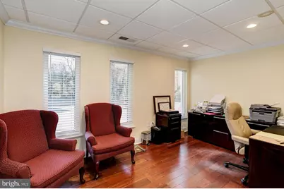9512 Lee Highway, Fairfax, VA 22031 - Photo 14