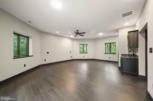 8419 Overlook St, Vienna, VA 22182 - Photo 26