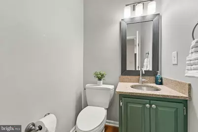 7024 Fieldhurst Court, Alexandria, VA 22315 - Photo 20