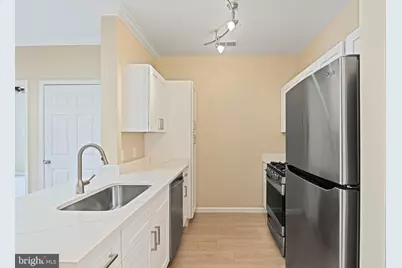 12954 Centre Park Circle #304, Herndon, VA 20171 - Photo 8
