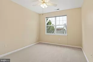12954 Centre Park Cir, Herndon, VA 20171 - Photo 18