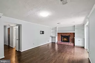[Address not provided], Springfield, VA 22153 - Photo 8