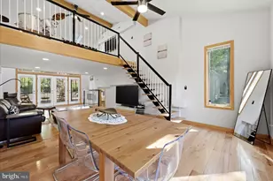 10929 Howland Dr, Reston, VA 20191 - Photo 6