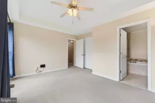 7024 Falls Reach Dr, Falls Church, VA 22043 - Photo 18